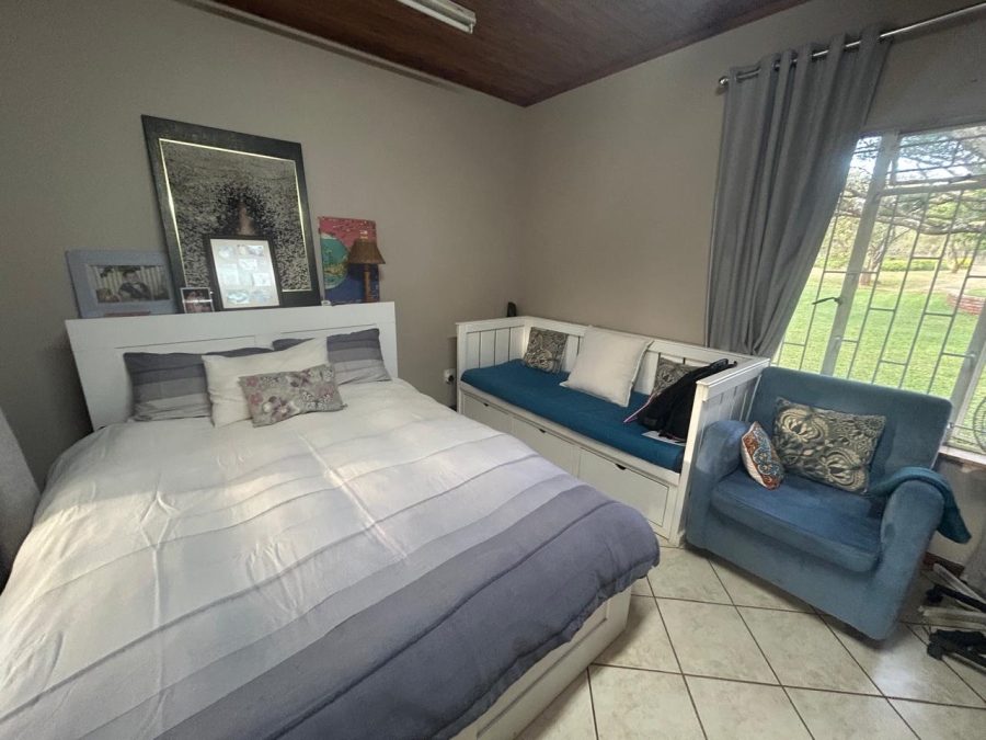 4 Bedroom Property for Sale in Hartbeesfontein AH North West